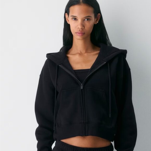 Aritzia Tops - TNA Cozy Sweatfleece Boyfriend Boxy Zip Hoodie